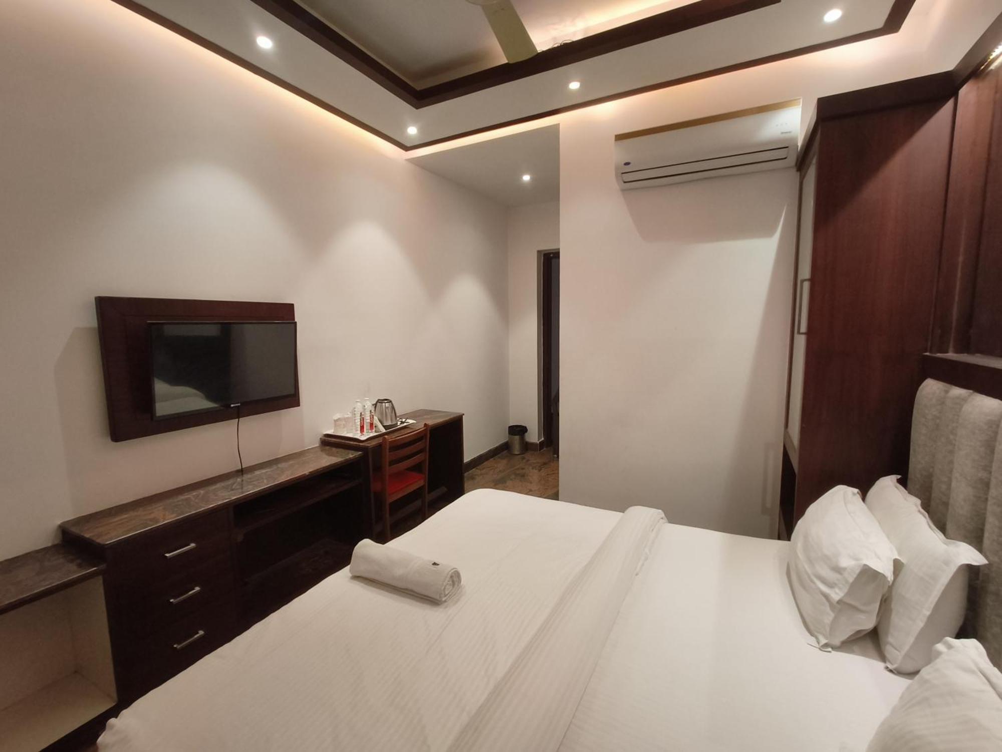 Jjk Rukmini Vilas Hotel & Banquet Muzaffarpur Exterior photo