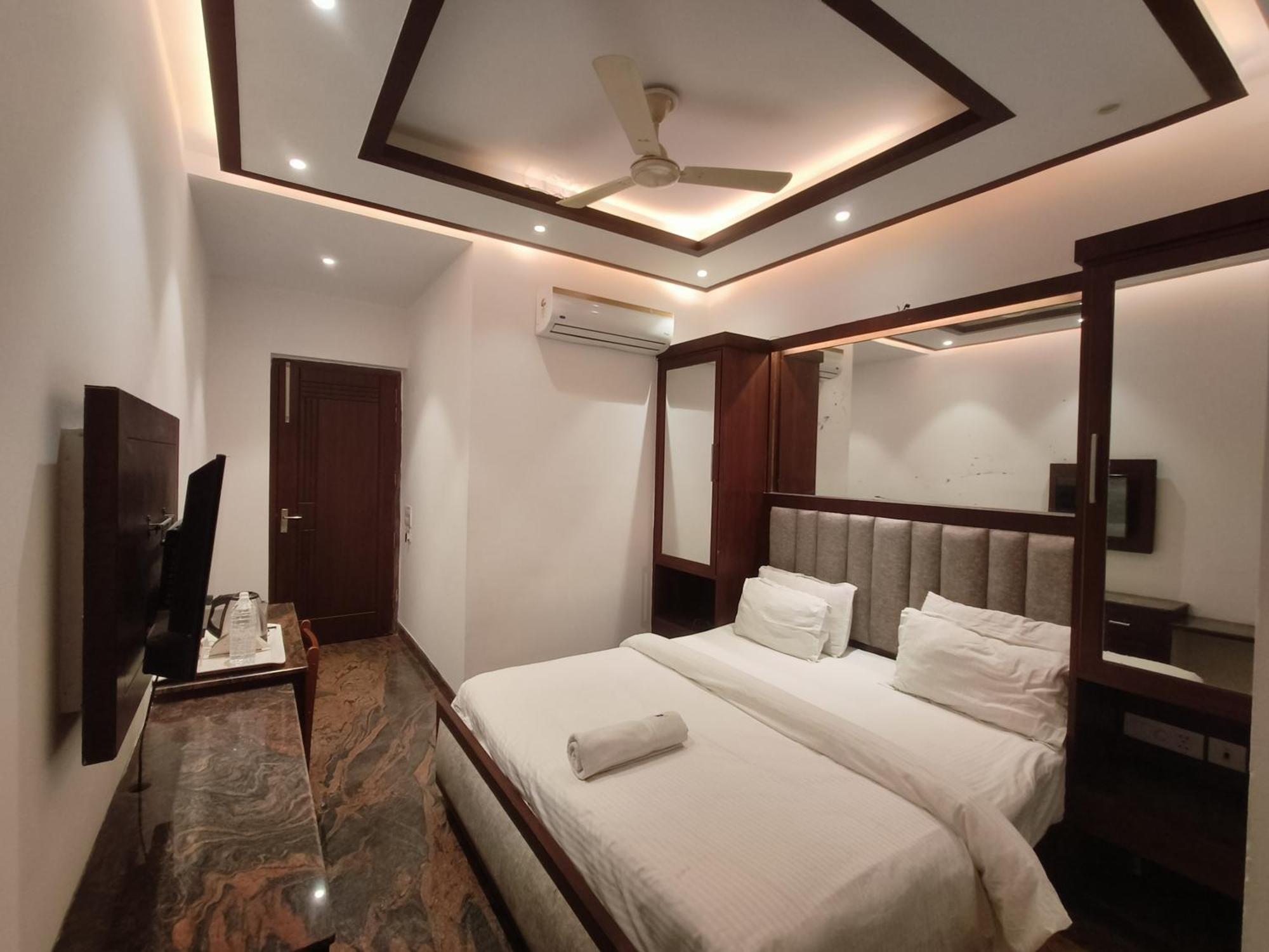 Jjk Rukmini Vilas Hotel & Banquet Muzaffarpur Exterior photo