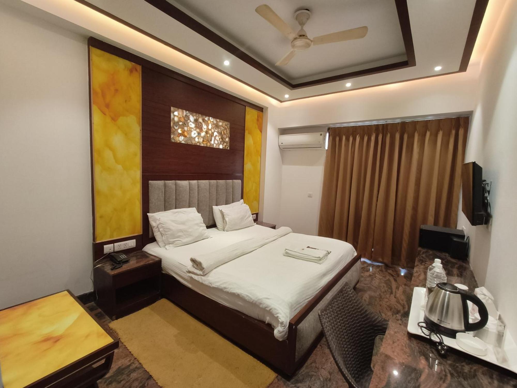Jjk Rukmini Vilas Hotel & Banquet Muzaffarpur Exterior photo