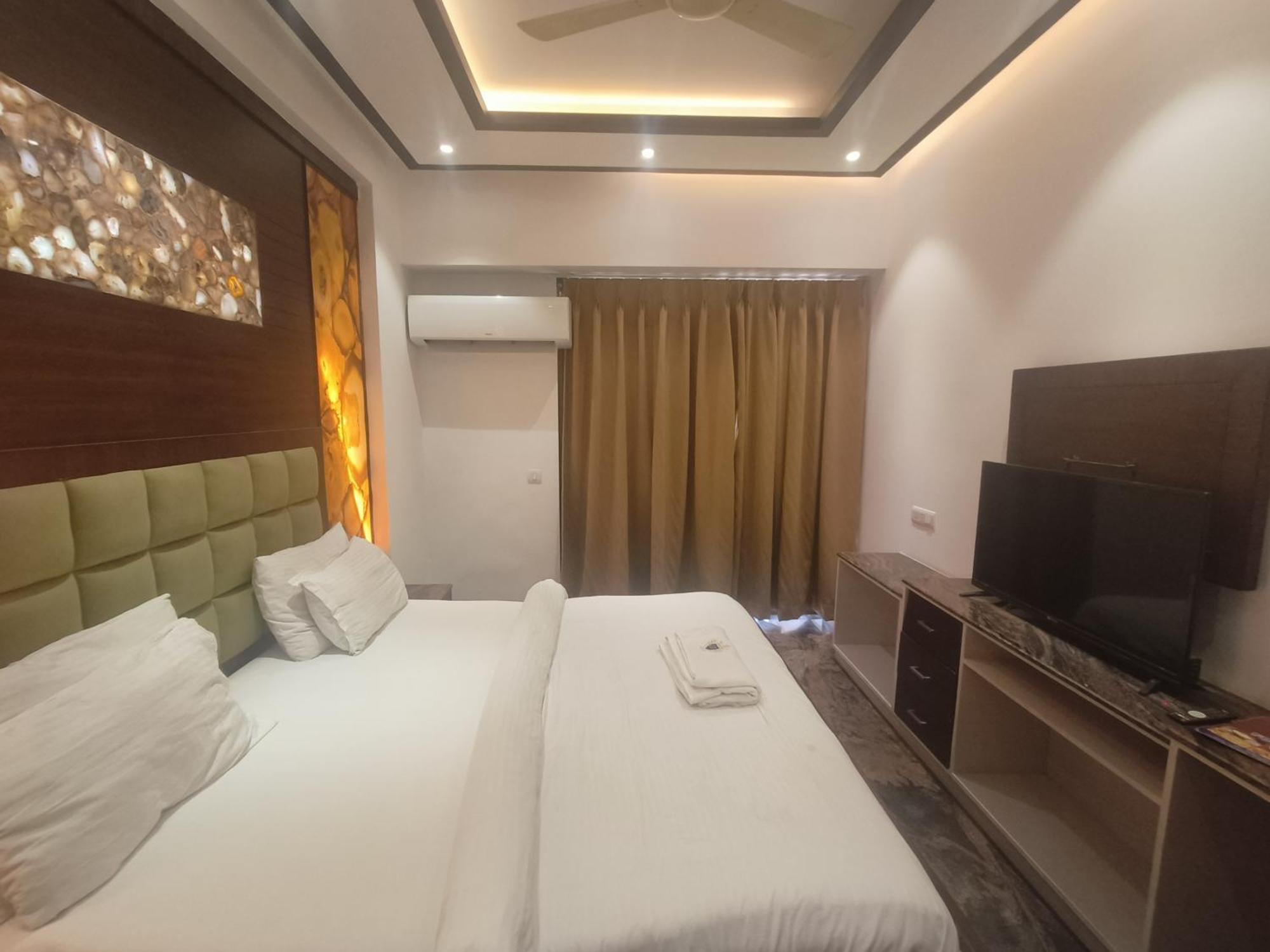 Jjk Rukmini Vilas Hotel & Banquet Muzaffarpur Exterior photo
