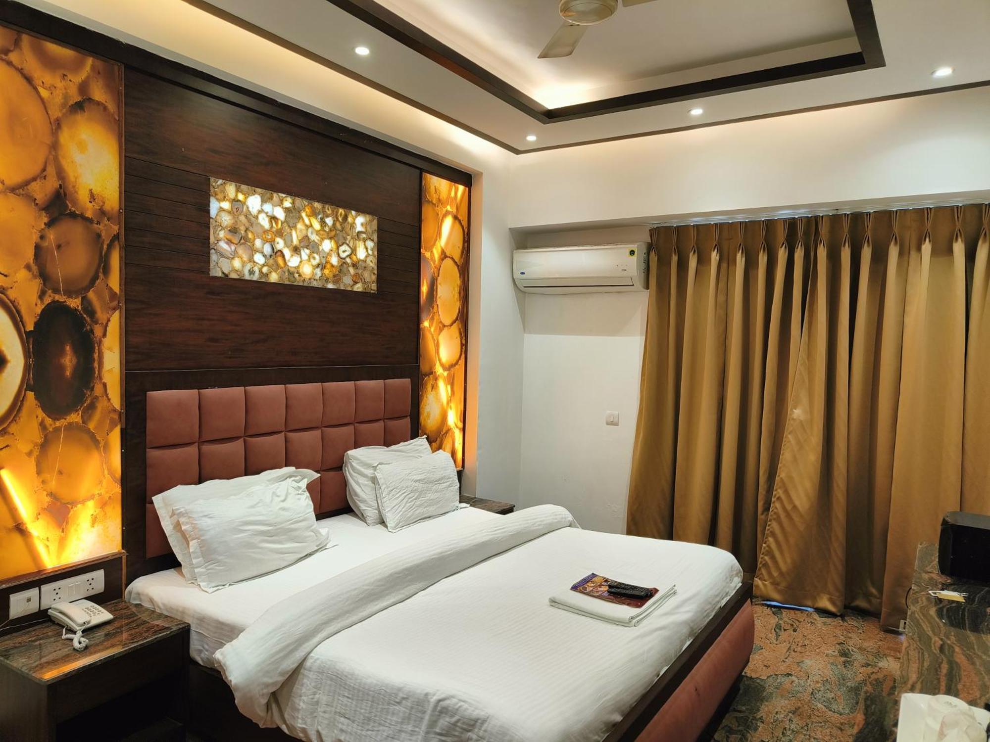 Jjk Rukmini Vilas Hotel & Banquet Muzaffarpur Exterior photo