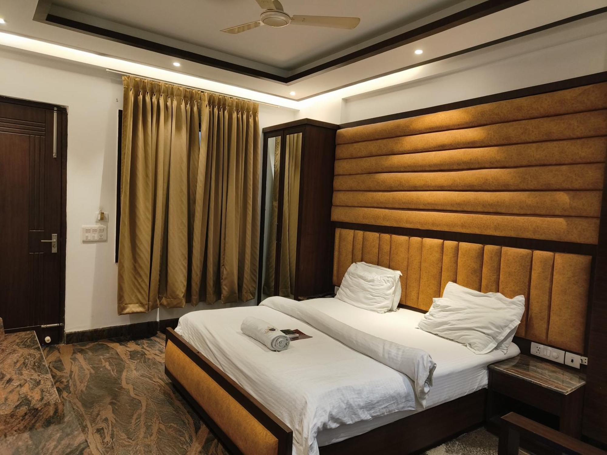 Jjk Rukmini Vilas Hotel & Banquet Muzaffarpur Exterior photo